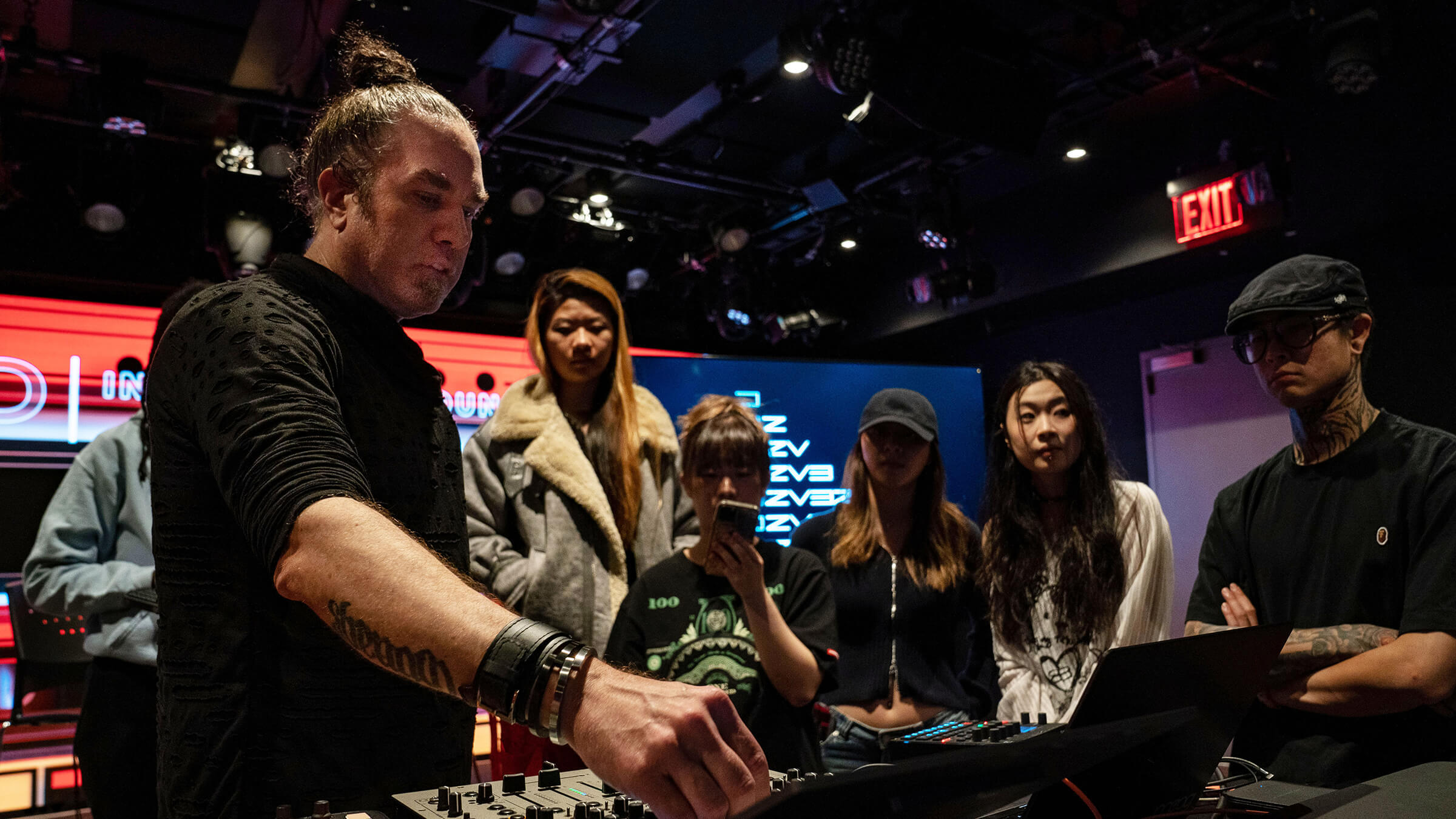 Students get hands-on training on focusrite.momponents at Berklee NYC