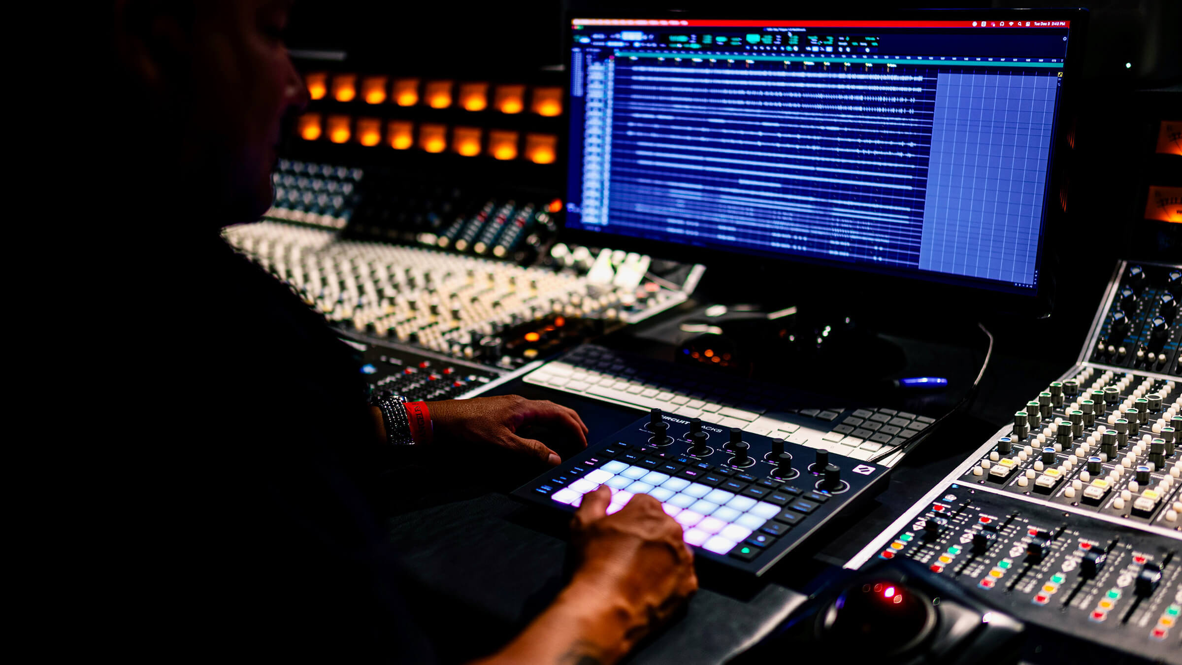 At Los Angeles Recording School, students get hands-on with Focusrite and Novation gear (photo 2) At Los Angeles Recording School, students get hands-on with Focusrite and Novation gear (photo 2)